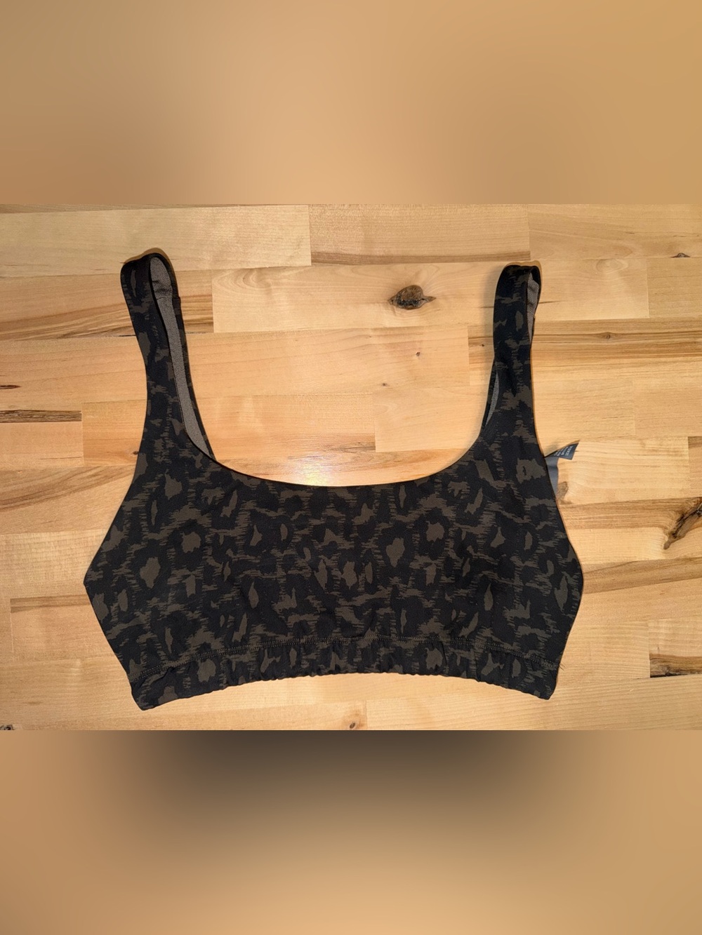 Vuori Daily Bra in Cocoa Spots
